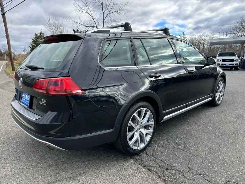 2017 Volkswagen Golf Mk7 - Image 6 of 12
