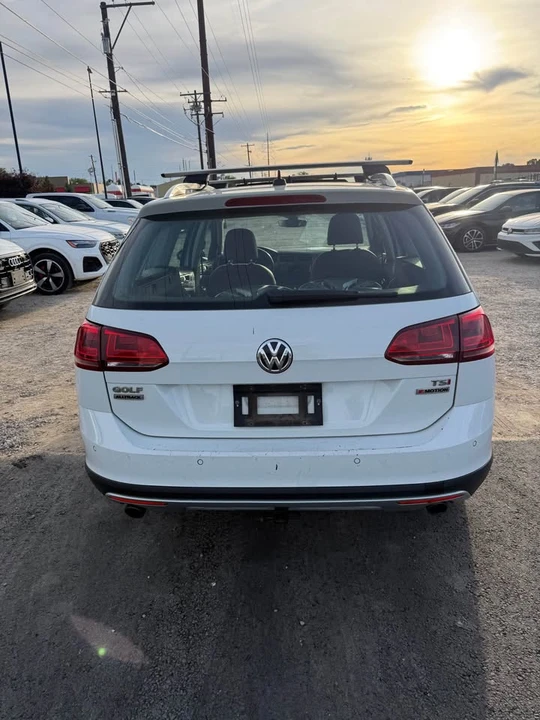 2017 Volkswagen Golf Mk7 - Image 3 of 10