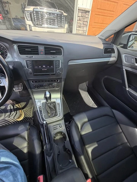2017 Volkswagen Golf Mk7 - Image 11 of 15