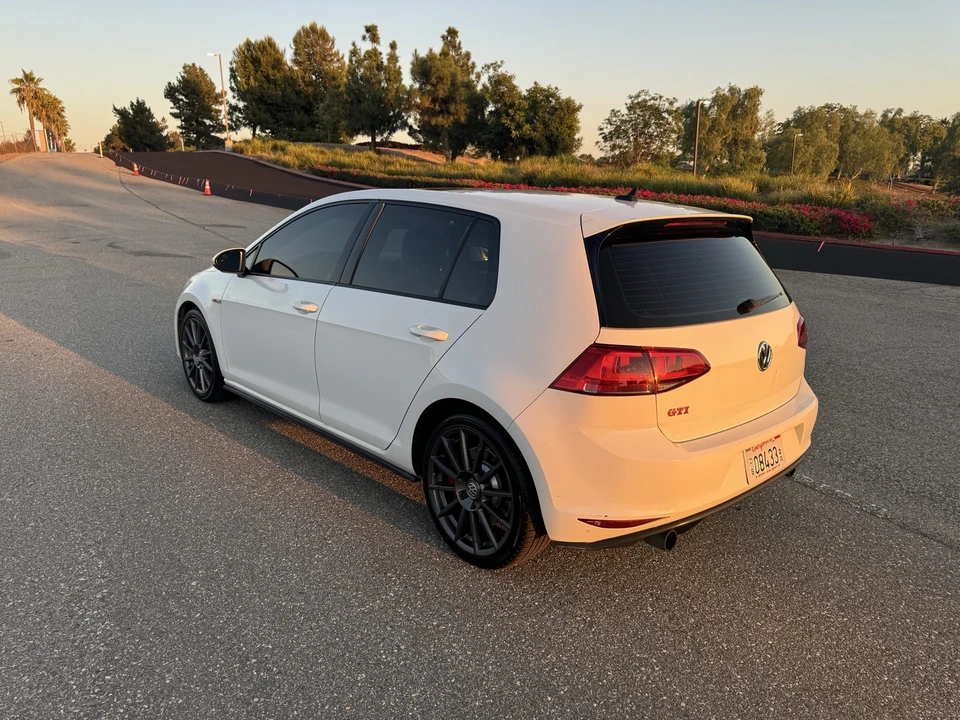2017 Volkswagen Golf Mk7 - Image 6 of 16