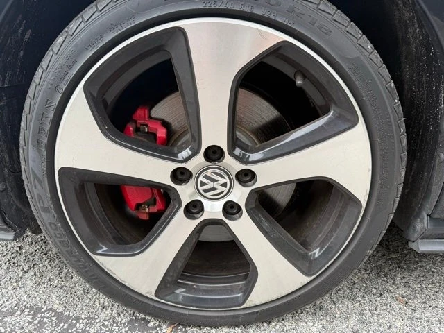 2017 Volkswagen GTI Mk7 - Image 8 of 20