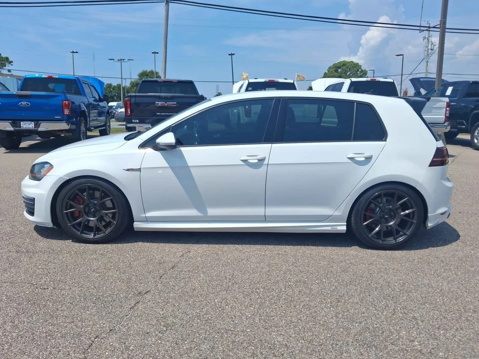 2017 Volkswagen GTI Mk7 - Image 5 of 17