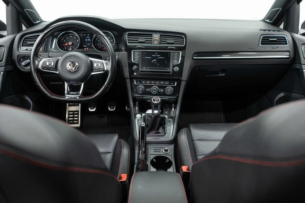 2017 Volkswagen GTI Mk7 - Image 10 of 12