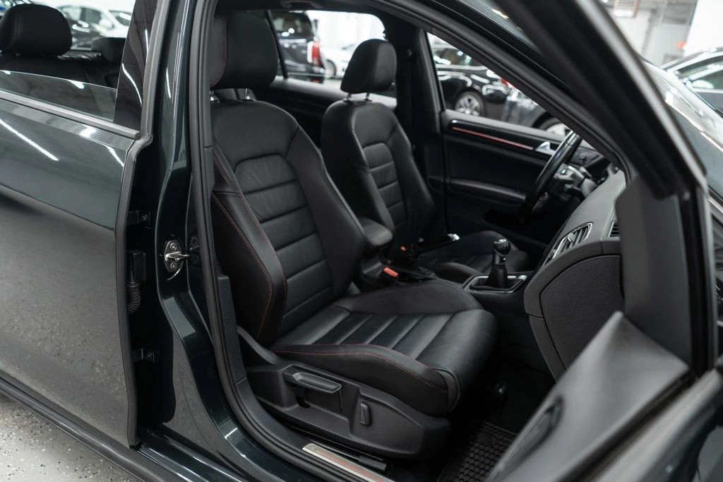 2017 Volkswagen GTI Mk7 - Image 11 of 12