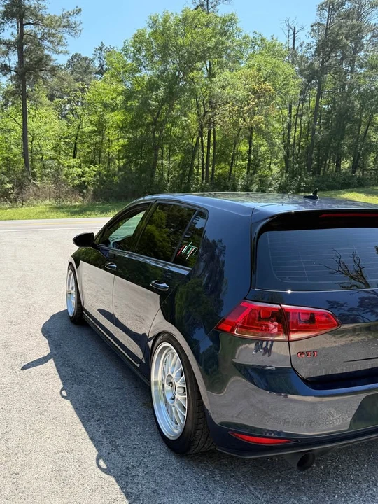 2017 Volkswagen GTI Mk7 - Image 9 of 19