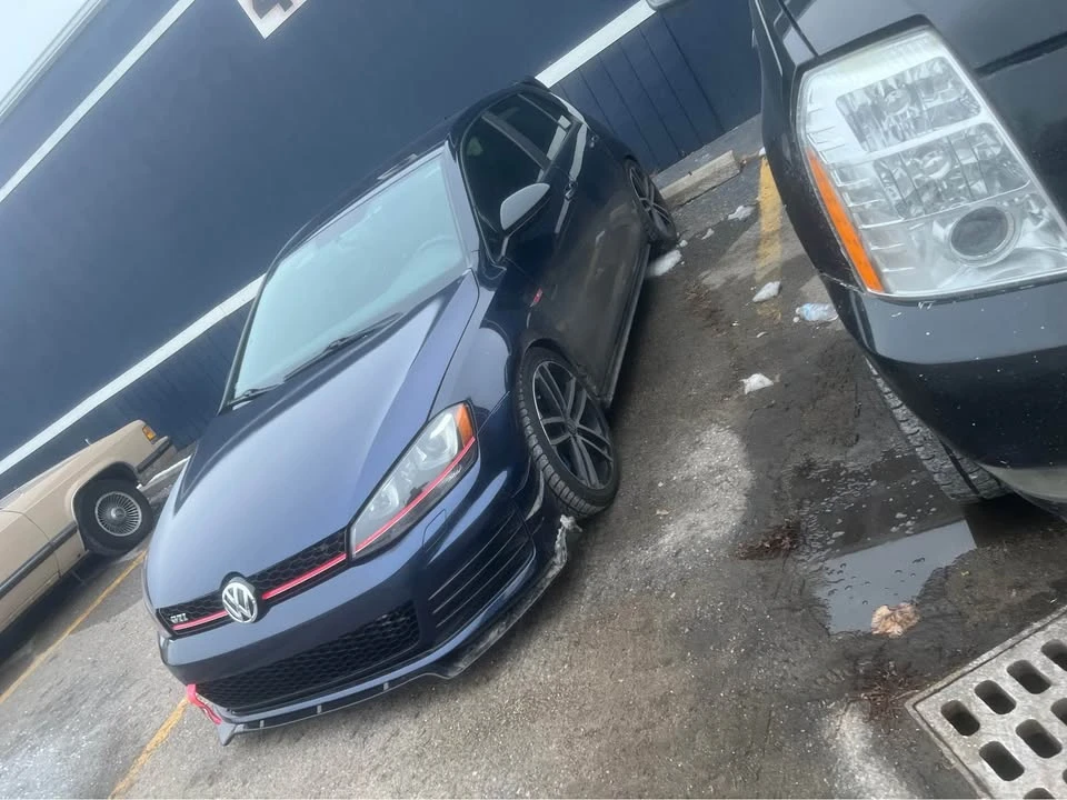 2017 Volkswagen GTI Mk7 - Image 9 of 14