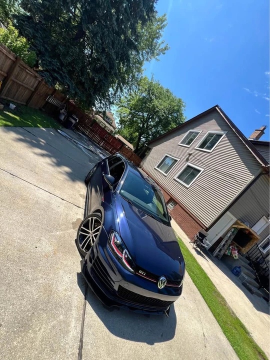 2017 Volkswagen GTI Mk7 - Image 2 of 14