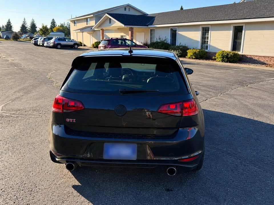 2017 Volkswagen GTI Mk7 - Image 4 of 4