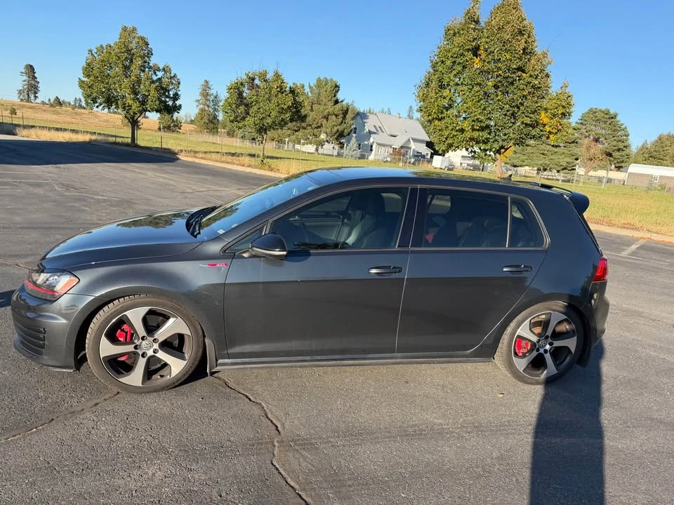 2017 Volkswagen GTI Mk7 - Image 2 of 4
