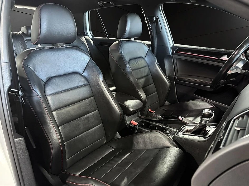 2017 Volkswagen GTI Mk7 - Image 17 of 20