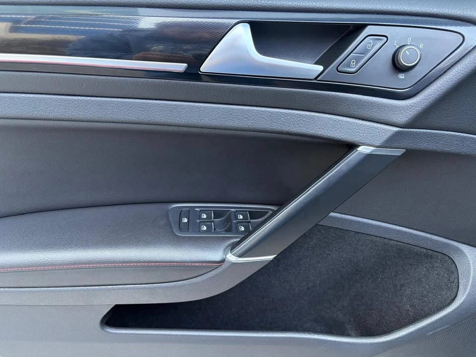 2017 Volkswagen GTI Mk7 - Image 15 of 20