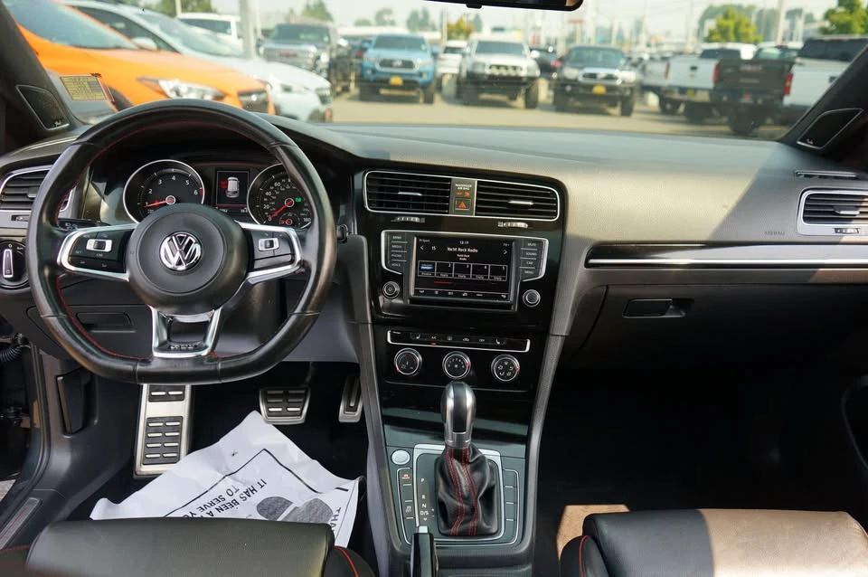 2017 Volkswagen GTI Mk7 - Image 16 of 20