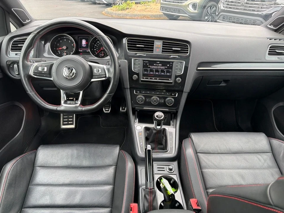 2017 Volkswagen GTI Mk7 - Image 11 of 21