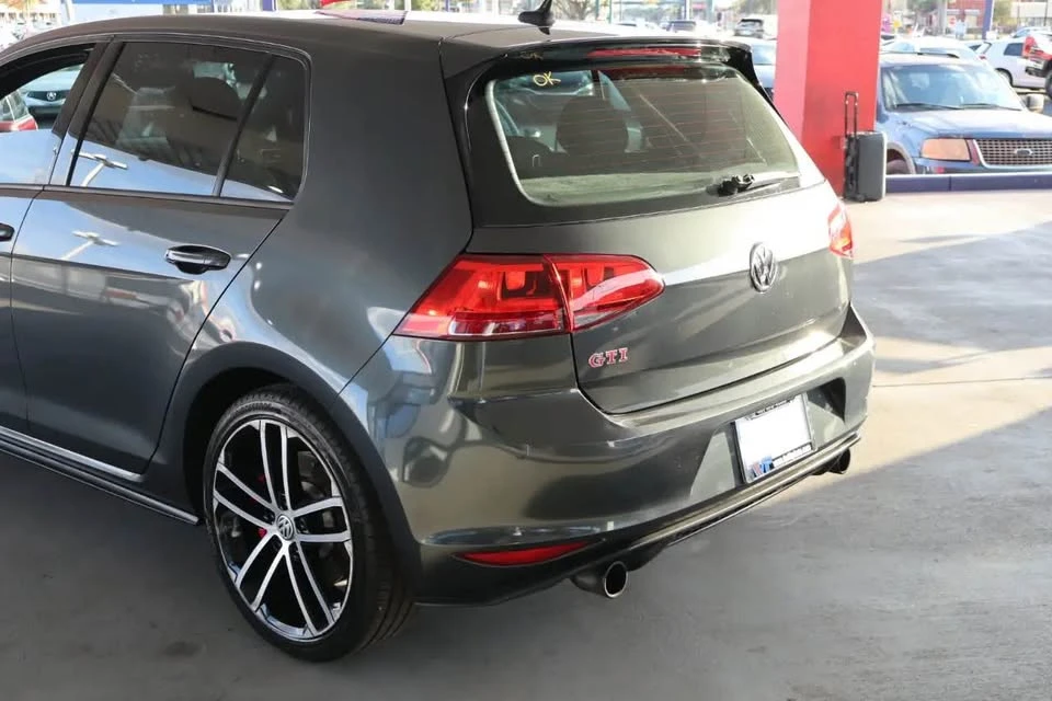 2017 Volkswagen GTI Mk7 - Image 6 of 14