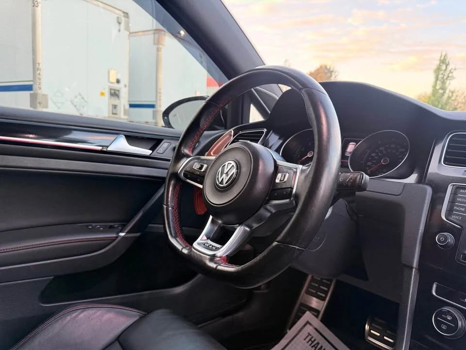 2017 Volkswagen GTI Mk7 - Image 11 of 20