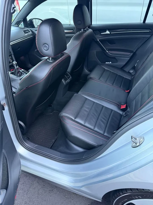 2017 Volkswagen GTI Mk7 - Image 9 of 10