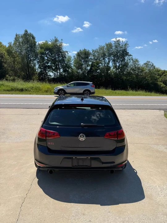 2017 Volkswagen GTI Mk7 - Image 4 of 19