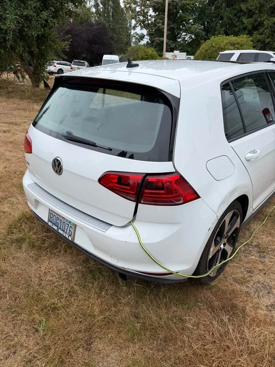 2017 Volkswagen GTI Mk7 - Image 8 of 12