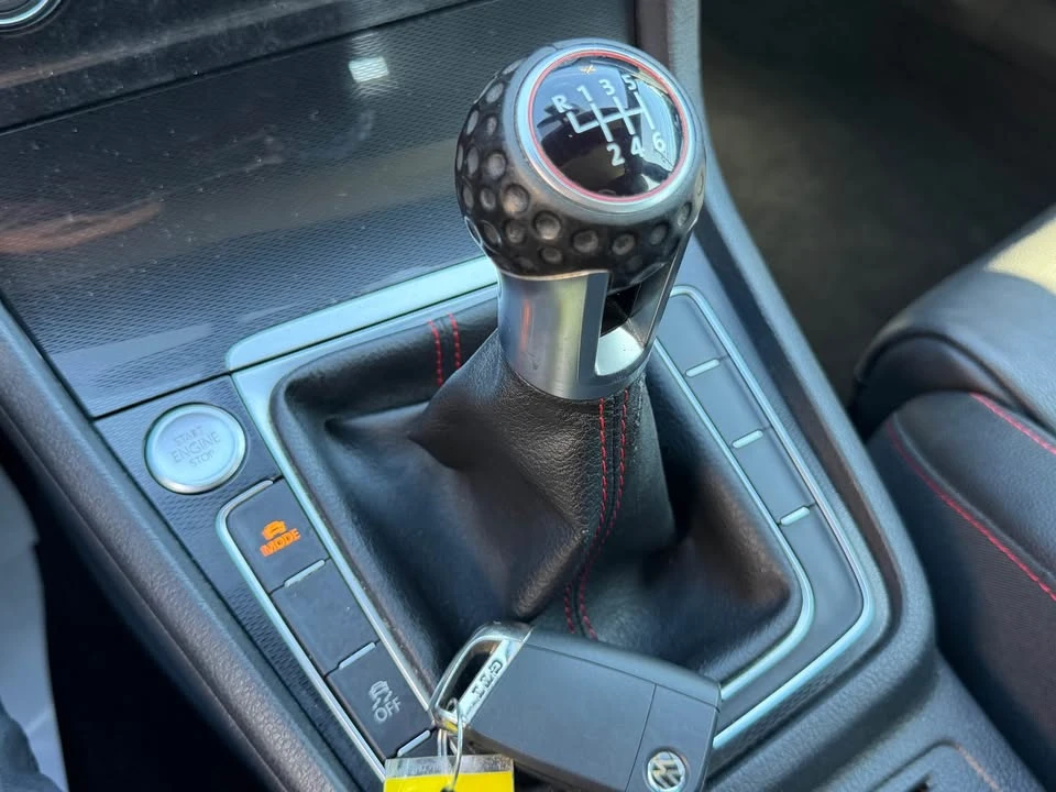 2017 Volkswagen GTI Mk7 - Image 16 of 20