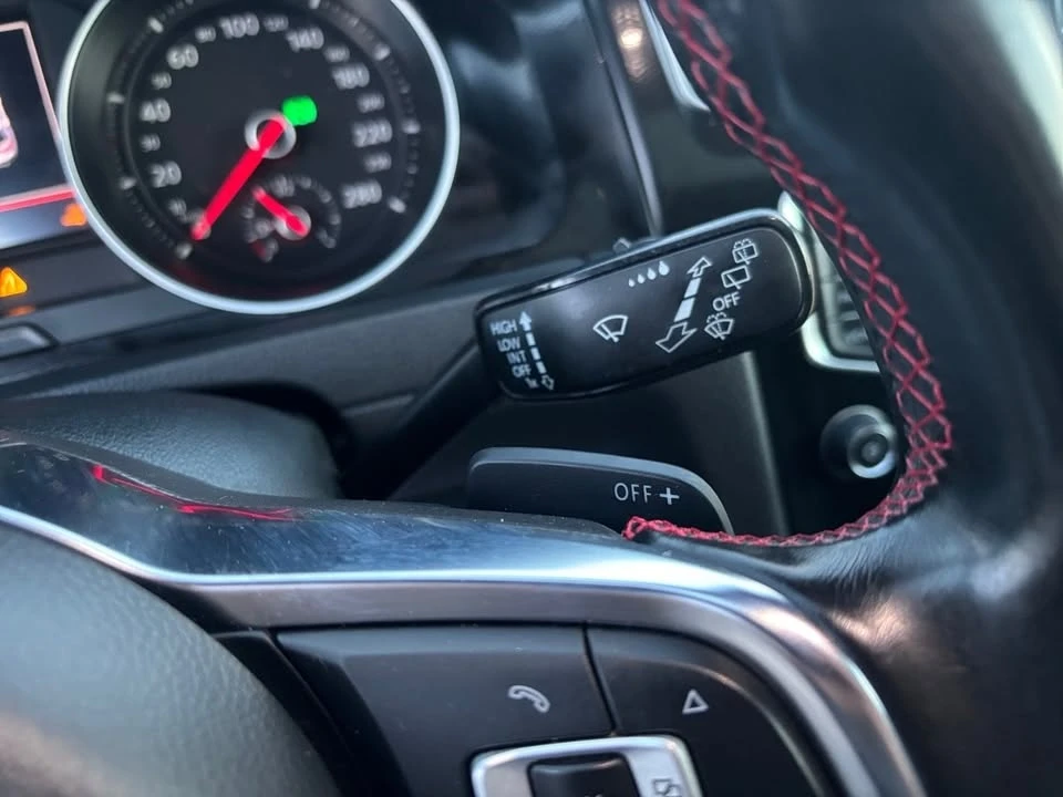 2017 Volkswagen GTI Mk7 - Image 15 of 20