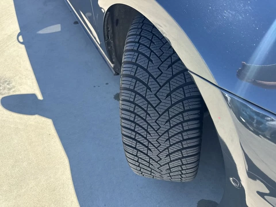 2017 Volkswagen GTI Mk7 - Image 3 of 17