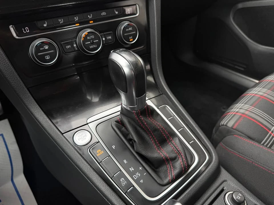 2017 Volkswagen GTI Mk7 - Image 17 of 20