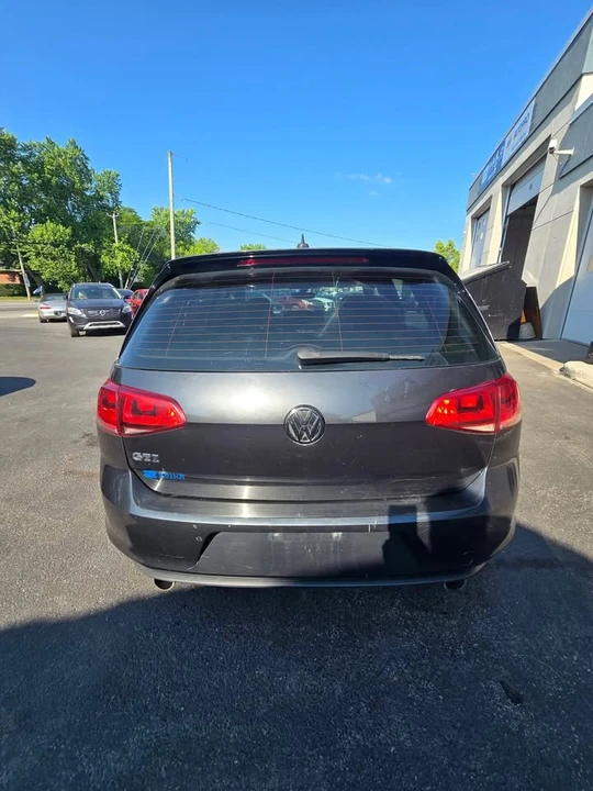 2017 Volkswagen GTI Mk7 - Image 8 of 9