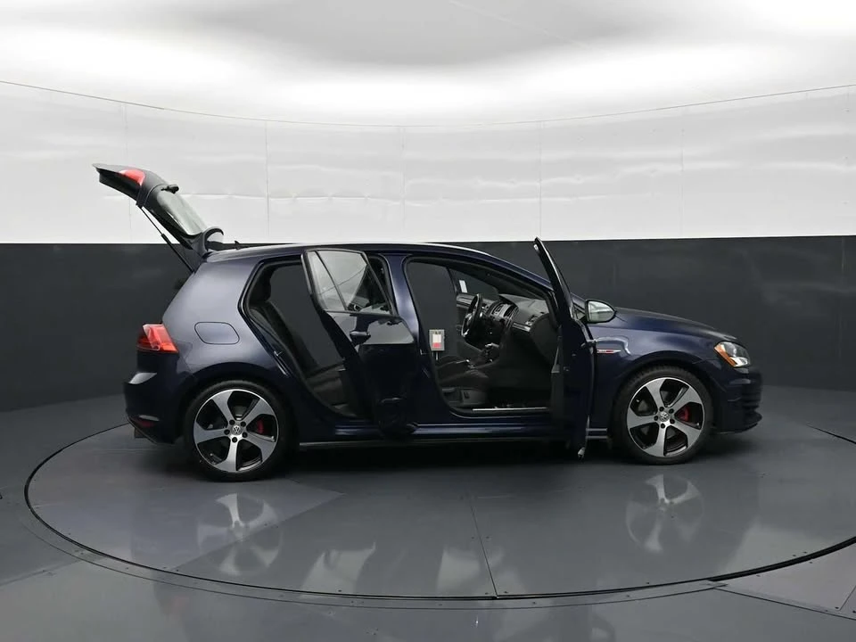 2017 Volkswagen GTI Mk7 - Image 9 of 10