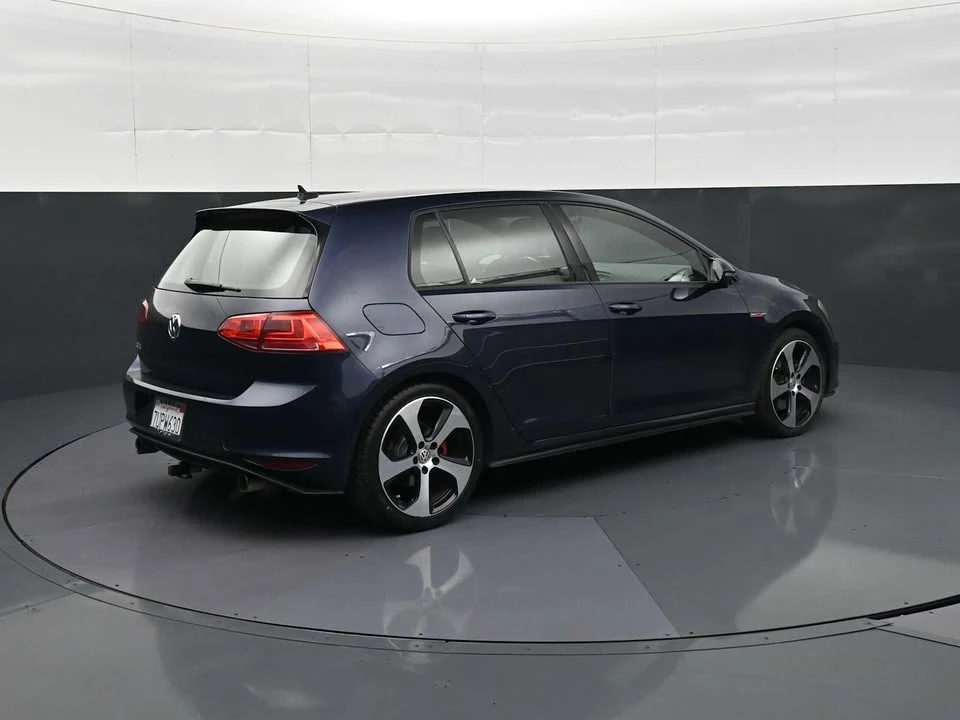 2017 Volkswagen GTI Mk7 - Image 4 of 10