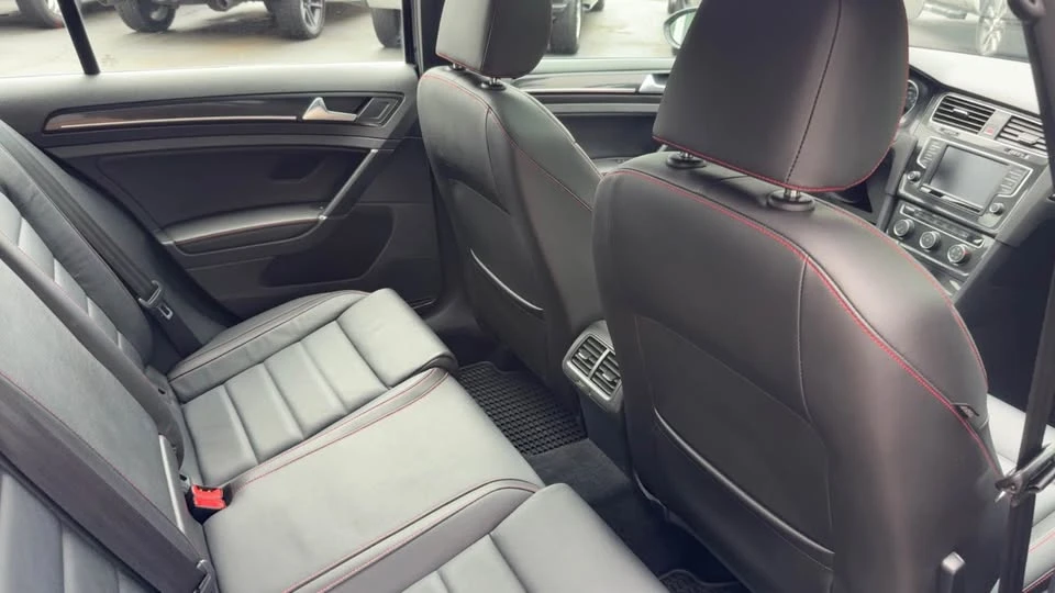 2017 Volkswagen GTI Mk7 - Image 12 of 18