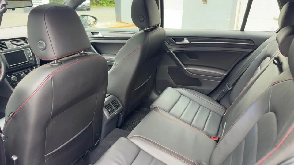 2017 Volkswagen GTI Mk7 - Image 10 of 18