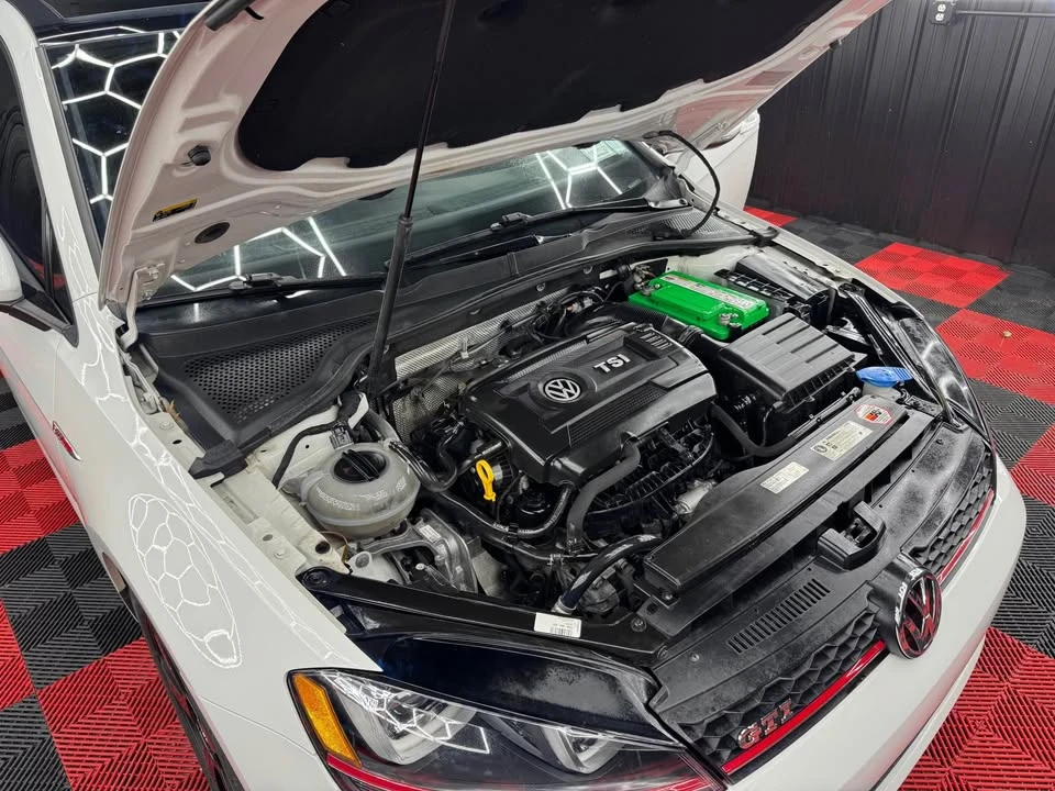 2017 Volkswagen GTI Mk7 - Image 6 of 6