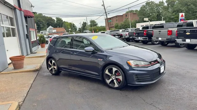 2017 Volkswagen Golf GTI Hatchback 2D