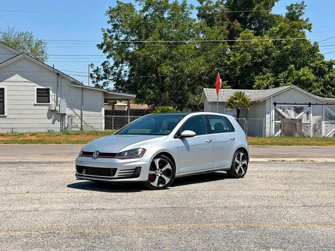 2017 Volkswagen Golf GTI SE