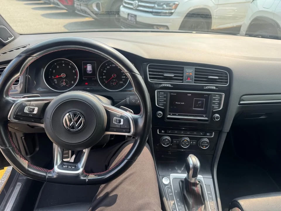 2017 Volkswagen GTI Mk7 - Image 11 of 13