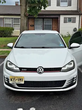2017 Volkswagen Golf GTI