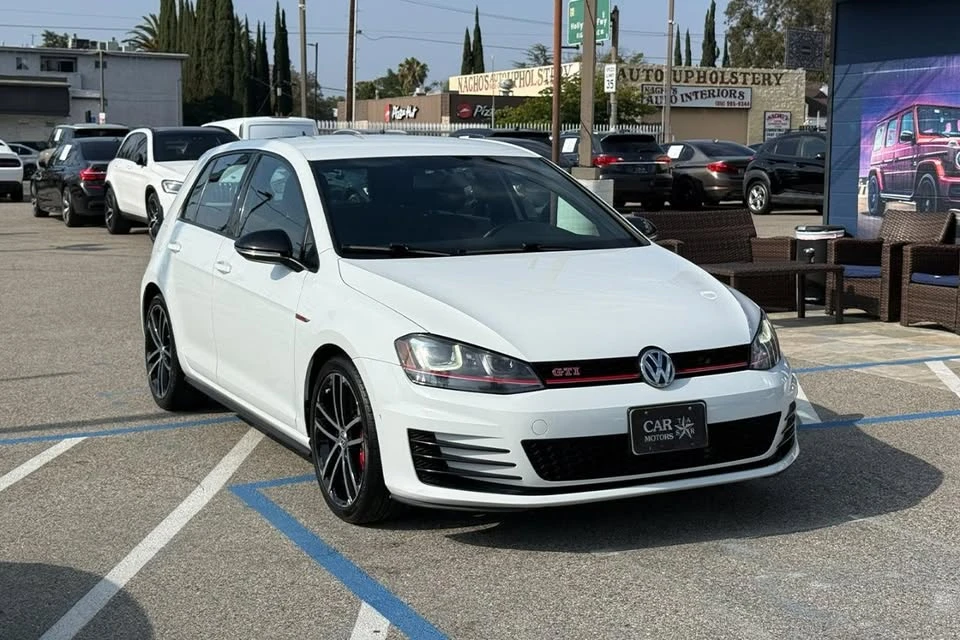 2017 Volkswagen GTI Mk7 - Image 4 of 20