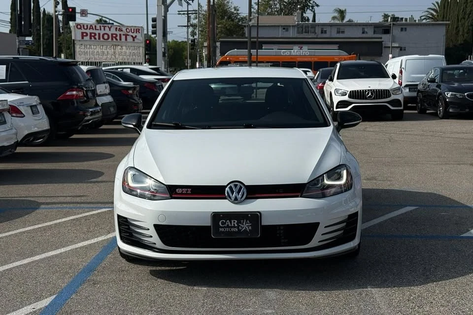 2017 Volkswagen GTI Mk7 - Image 3 of 20