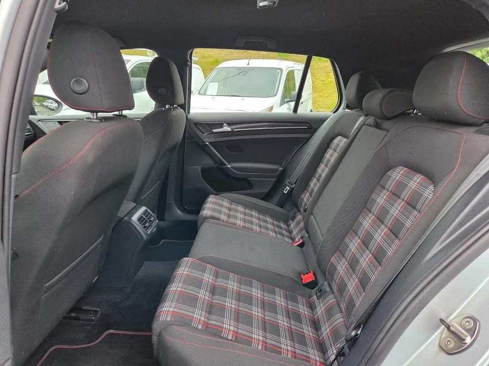 2017 Volkswagen GTI Mk7 - Image 19 of 20