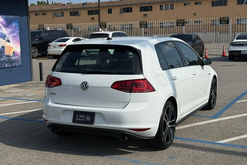 2017 Volkswagen GTI Mk7 - Image 6 of 20