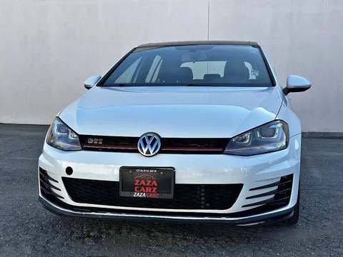 2017 Volkswagen Golf GTI