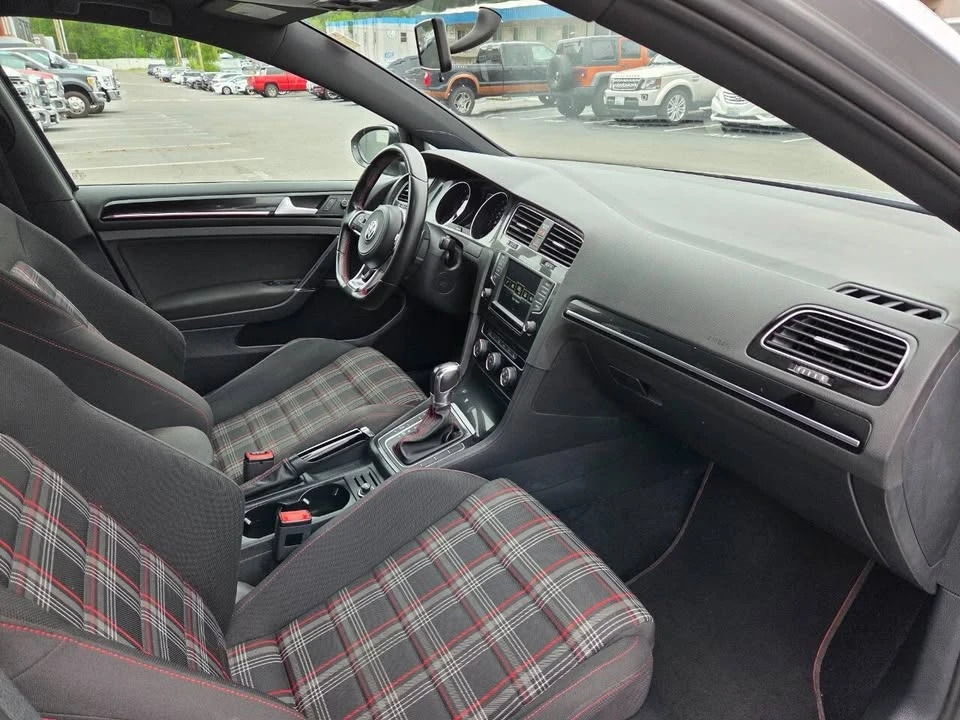 2017 Volkswagen GTI Mk7 - Image 16 of 20