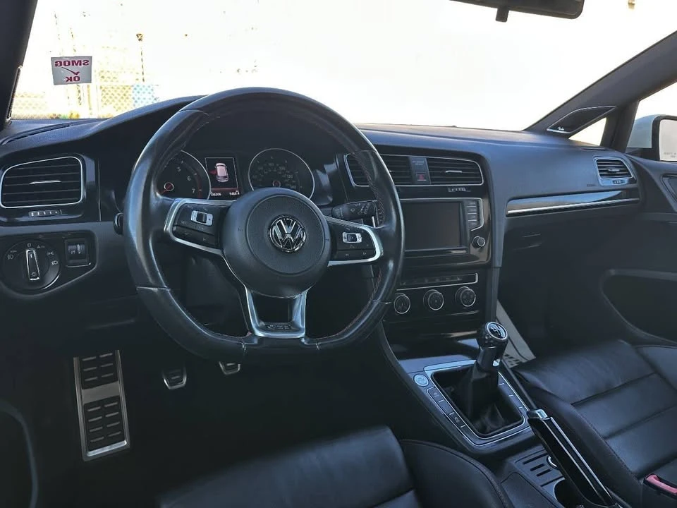 2017 Volkswagen GTI Mk7 - Image 5 of 6