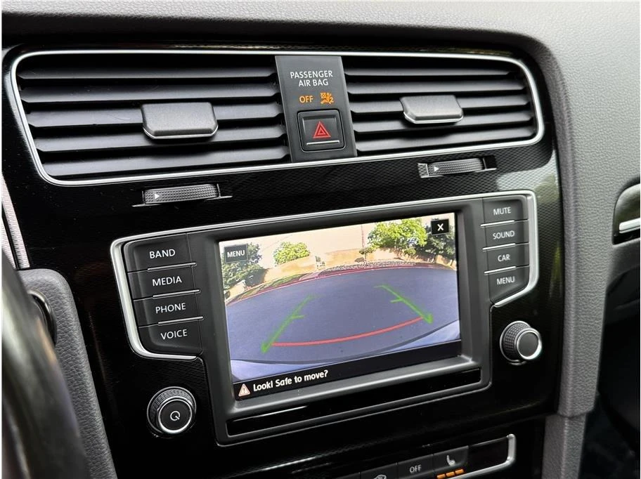 2017 Volkswagen GTI Mk7 - Image 17 of 20