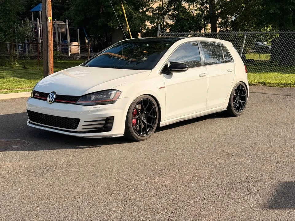 2017 Volkswagen GTI Mk7 - Image 14 of 20