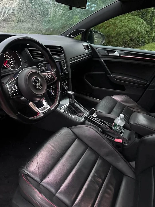 2017 Volkswagen GTI Mk7 - Image 18 of 20
