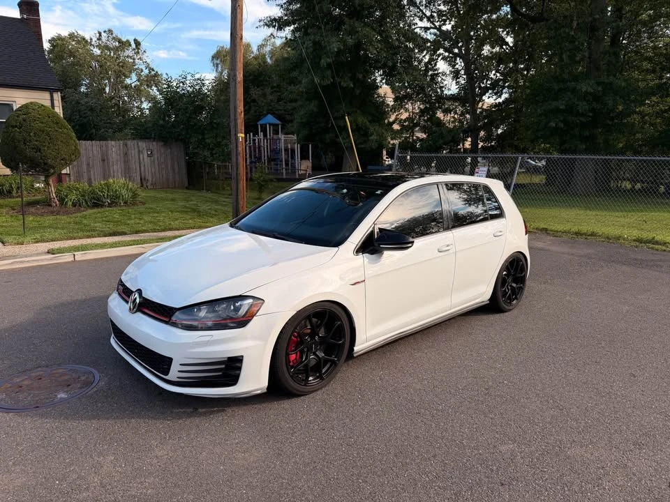 2017 Volkswagen GTI Mk7 - Image 2 of 20