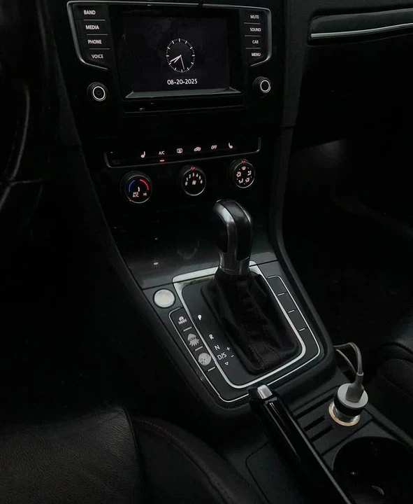 2017 Volkswagen GTI Mk7 - Image 20 of 20