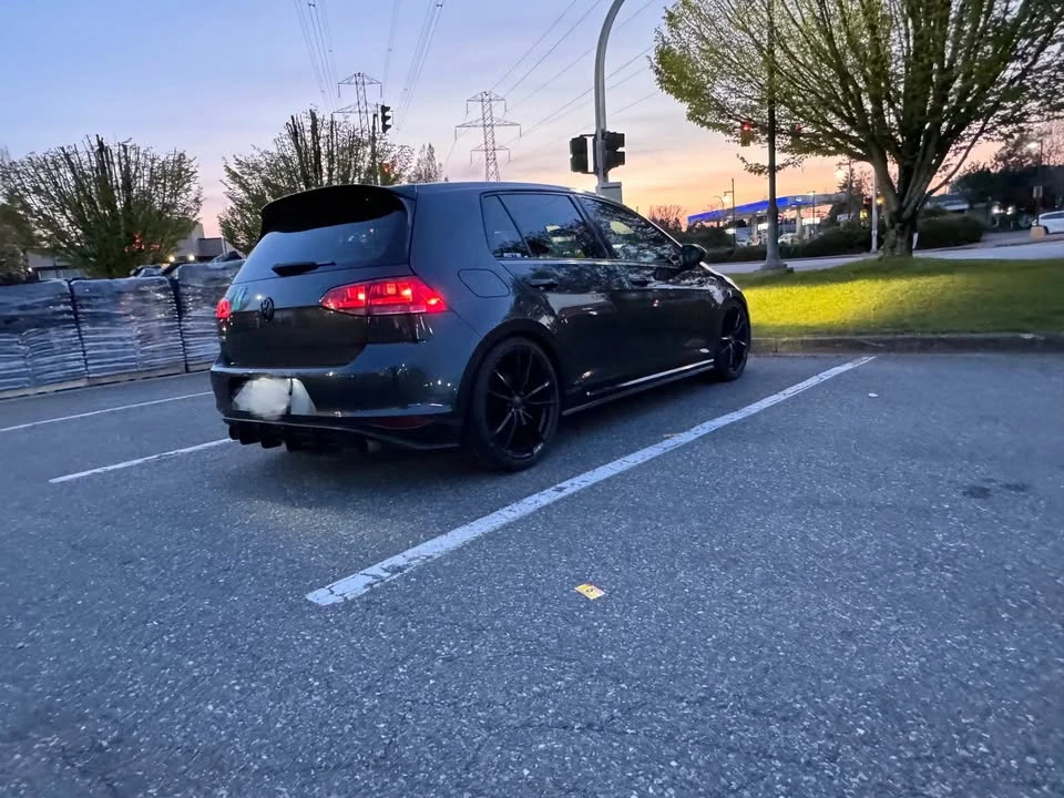 2017 Volkswagen GTI Mk7 - Image 2 of 10