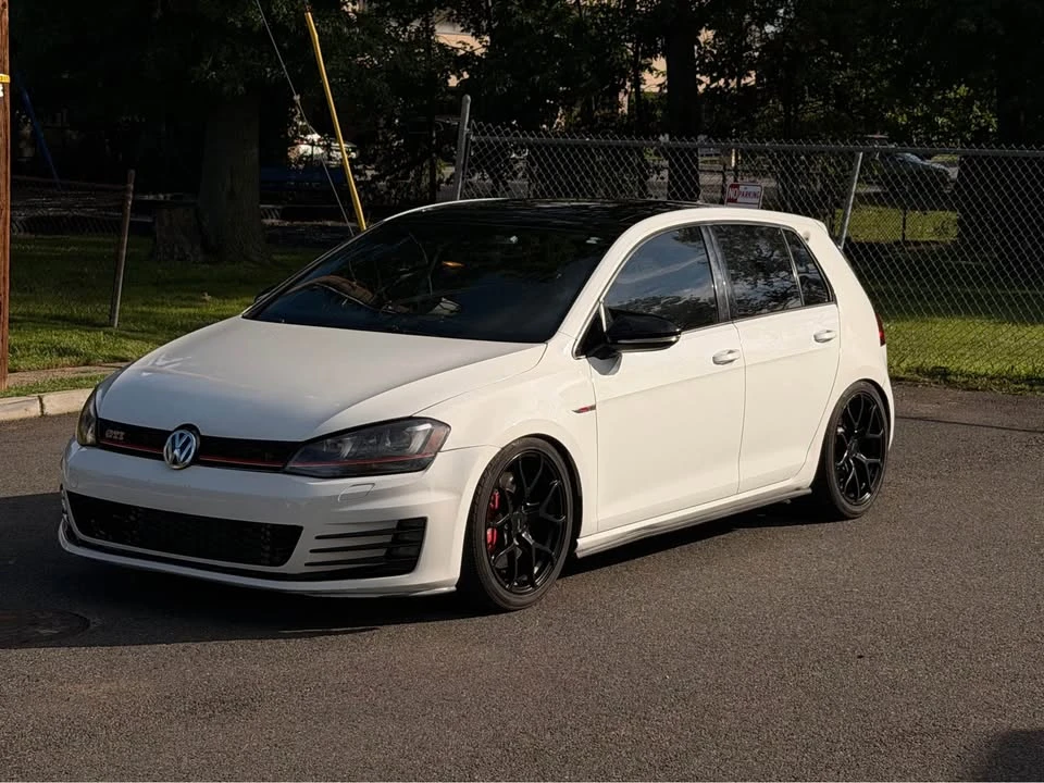 2017 Volkswagen GTI Mk7 - Image 17 of 20